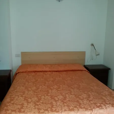 La Primula Guest house *