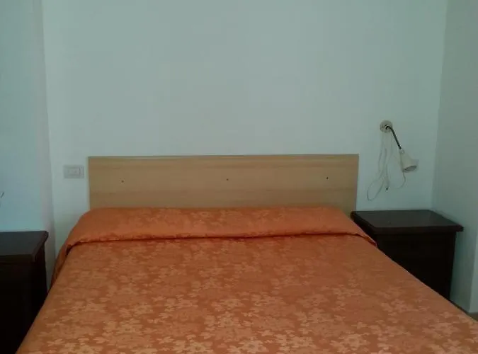 La Primula Πανσιόν 3*